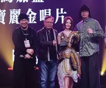 星空体育入口-杰伦布伦森庆祝动作